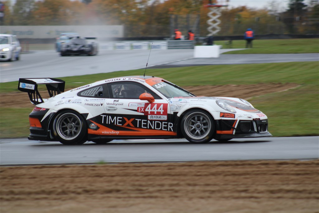 Gustav Birch imponerede alt og alle i Heat 2, da han vandt sin første sejr i SSC. Han skal køre TCR i næste sæson.
(Foto: JJ Media)